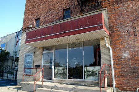 Wayne Theatre - Recent Pic (newer photo)